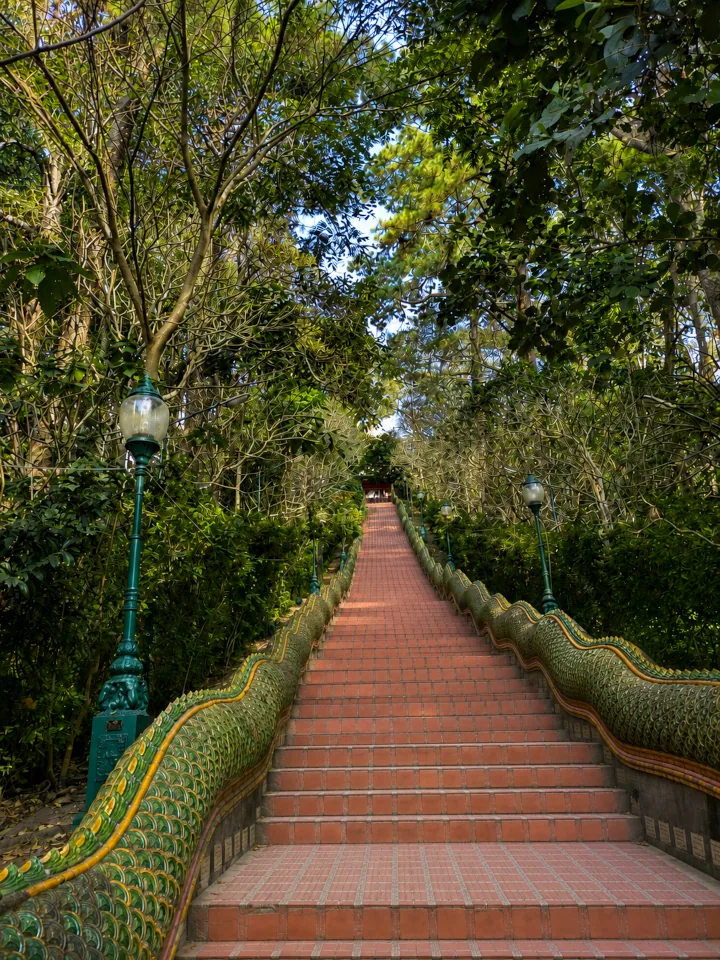Trappen opp til doi suthep